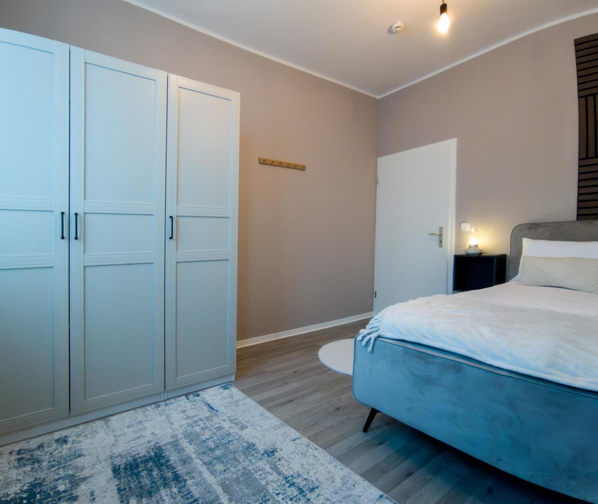 Queens Peak Apartments Cologne Extérieur photo